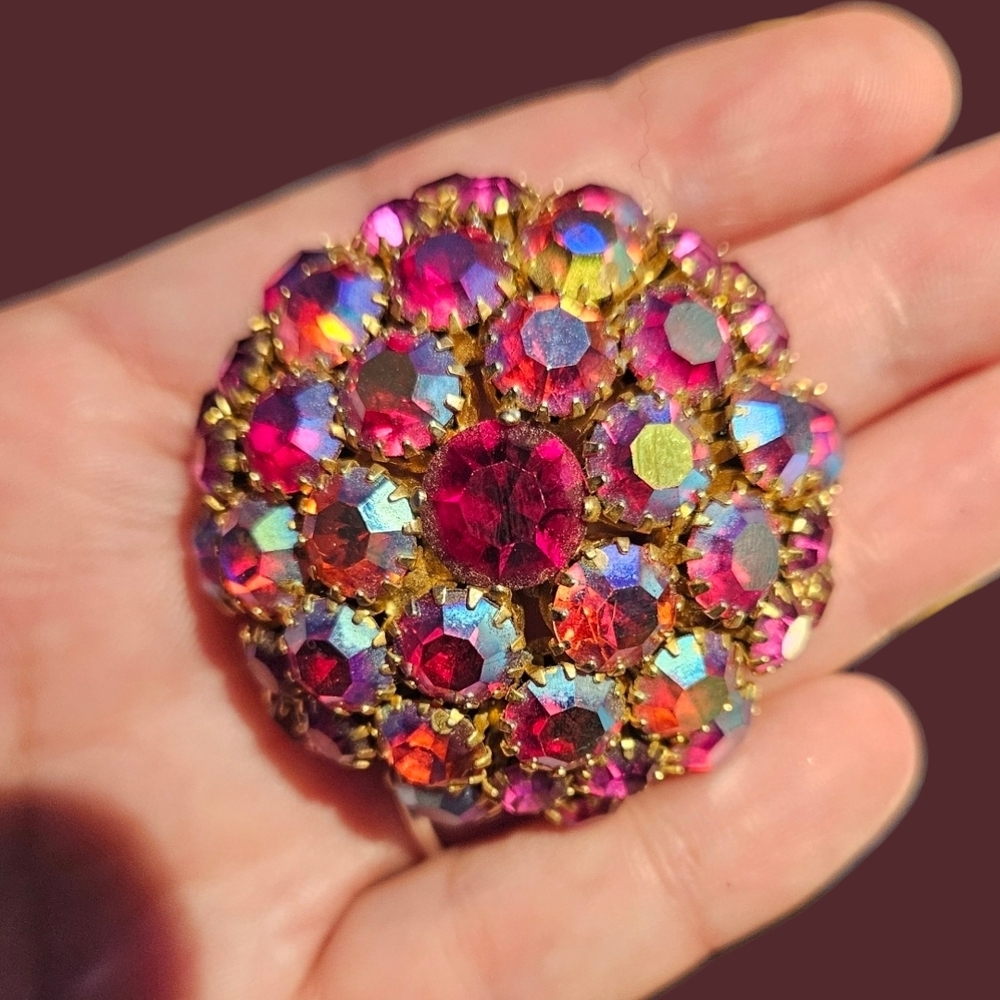 Vintage Warner Signed Brooch, 1950s Rhinestone Dome Pin, Magenta Fuchsia Aurora